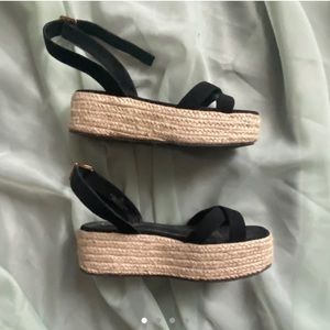 Platform sandals